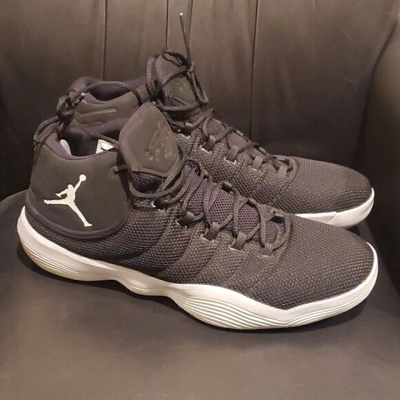 JORDAN Superfly 2017 TB - Size 18 - Picture 1 of 11